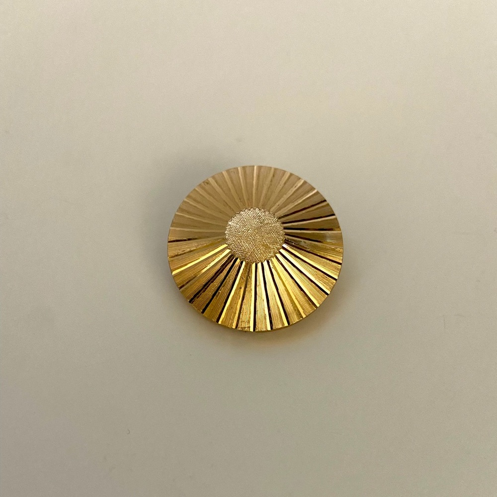 Vintage Marked Western Germany 1960s Gold Tone Etched Dress-Scarf Clip Starburst